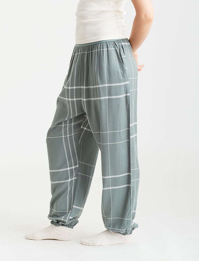 Comfy Plaid Jogger