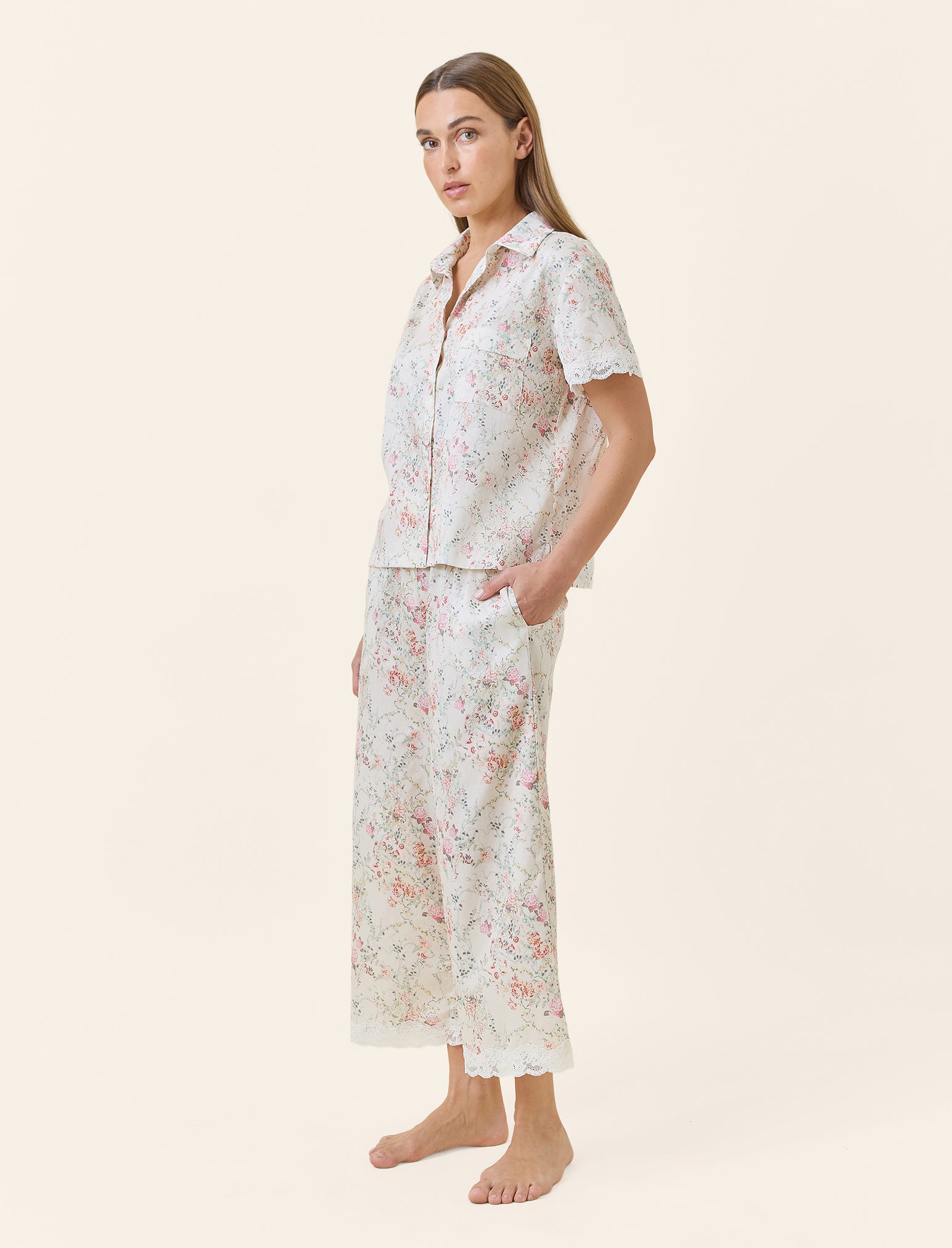 Yolly Short Sleeve Lace Top