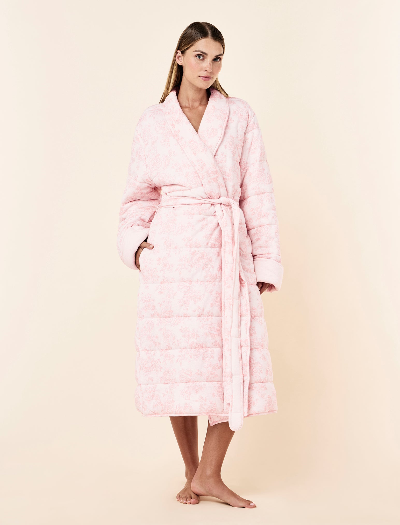 Nostalgia Cuddle Puffa Robe