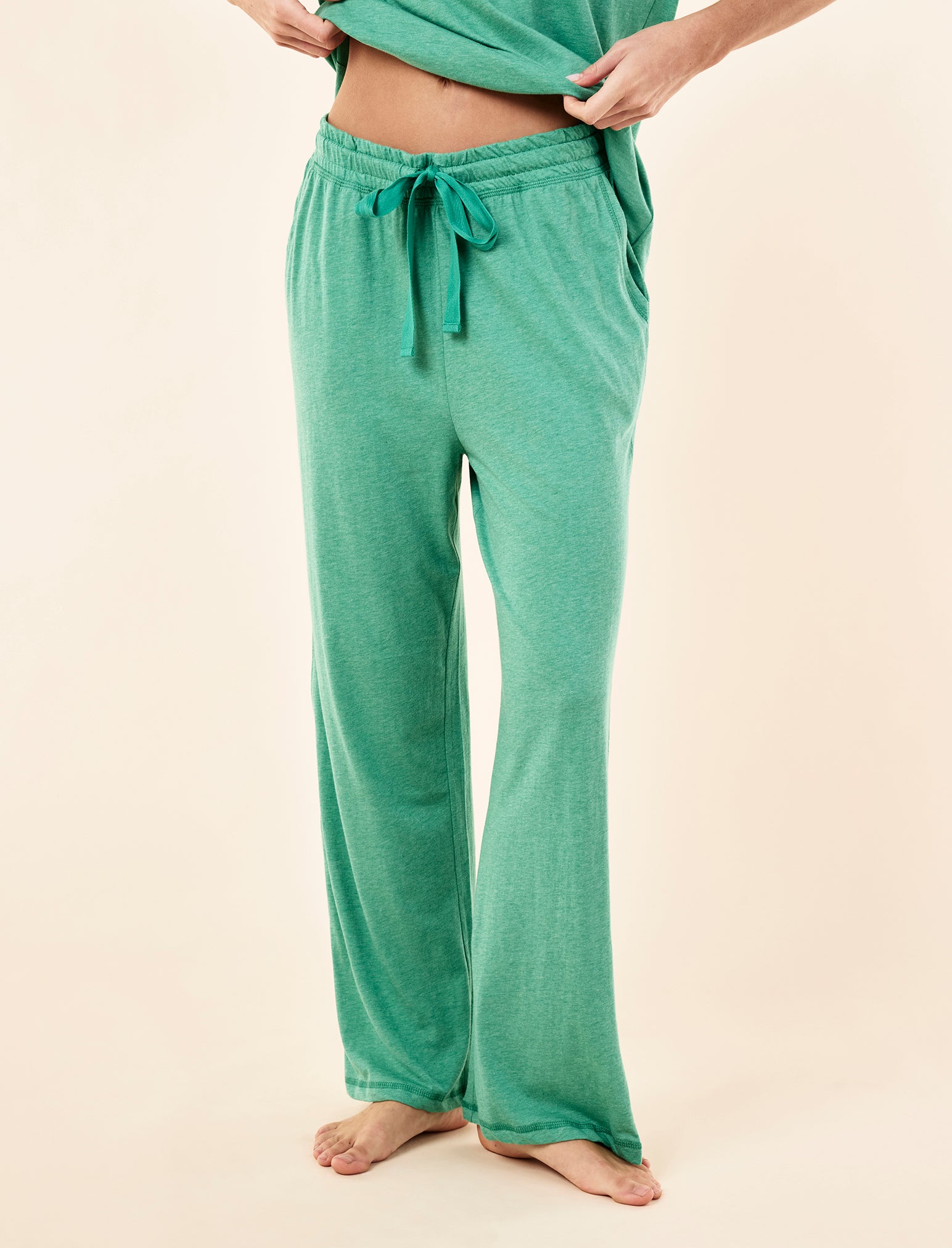 Jada Organic Cotton Knit Tee & Straight Leg Pant