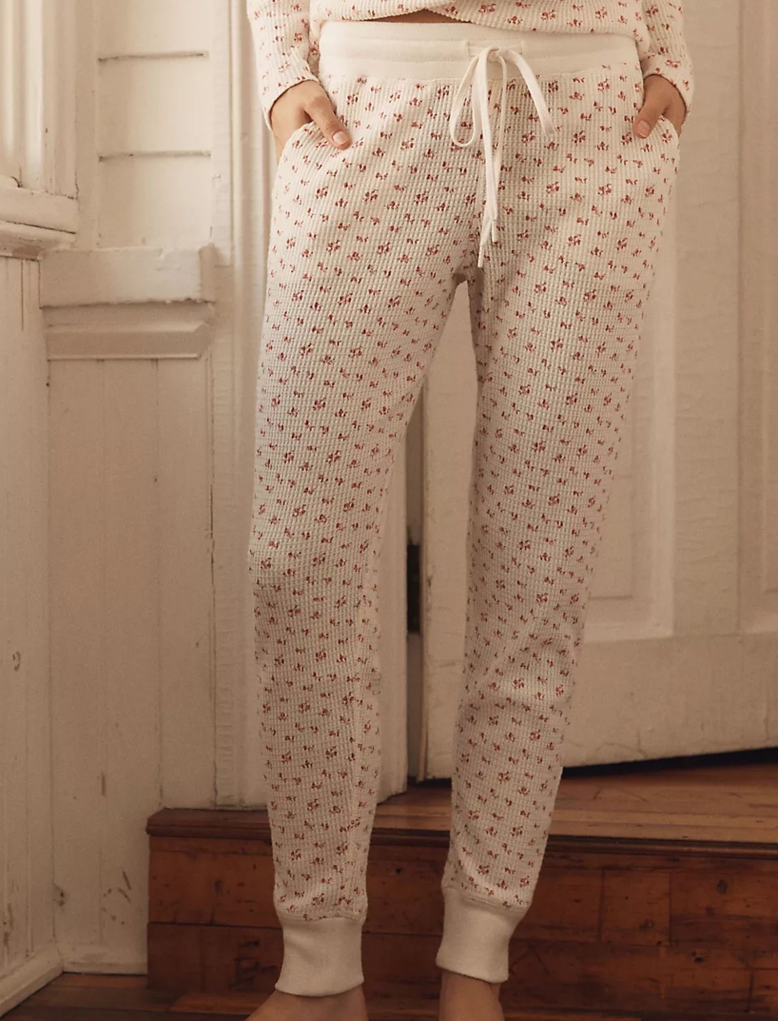 Super Soft Waffle V-Neck Long Sleeve Top & Jogger Set