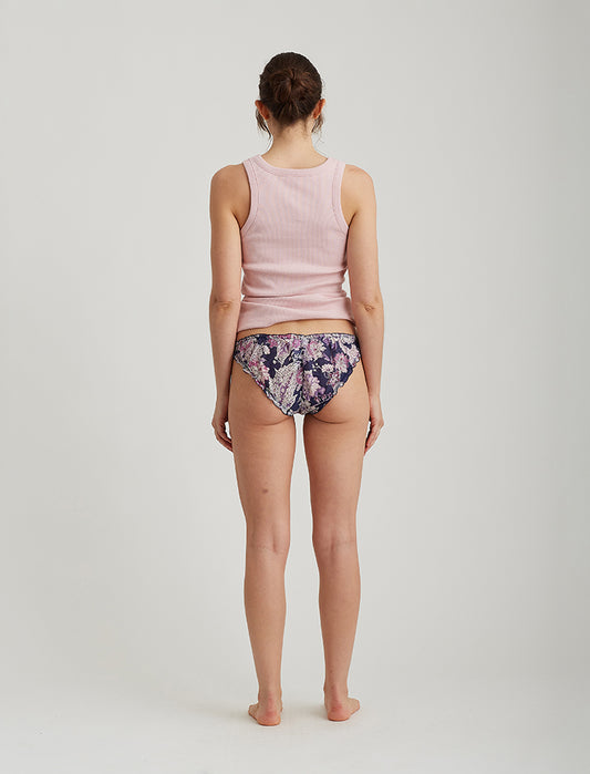 Ella Knicker